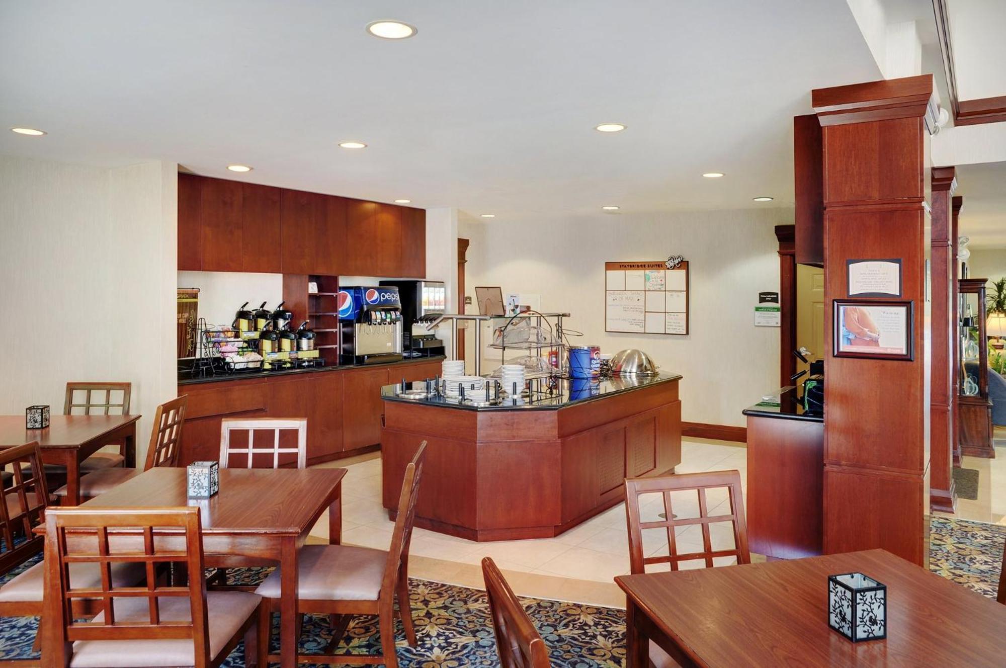 Staybridge Suites Oakville Burlington By Ihg Esterno foto