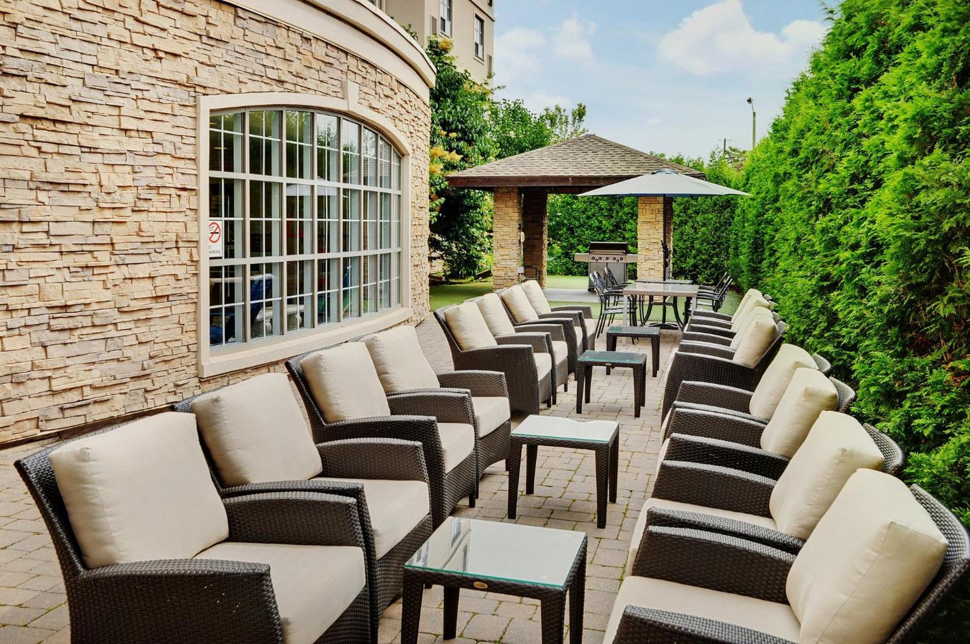 Staybridge Suites Oakville Burlington By Ihg Esterno foto