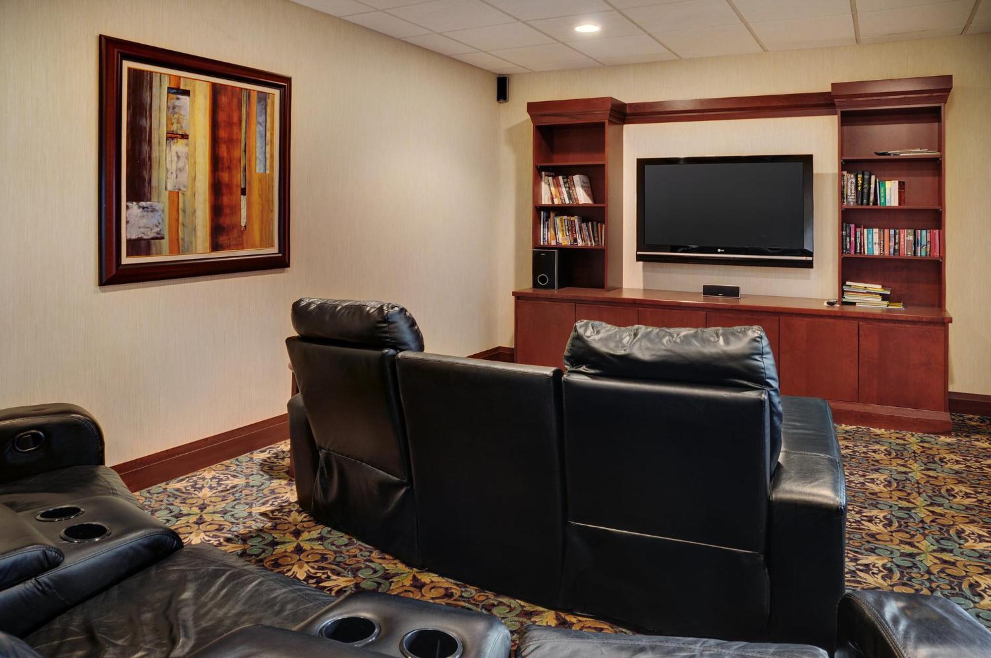 Staybridge Suites Oakville Burlington By Ihg Esterno foto