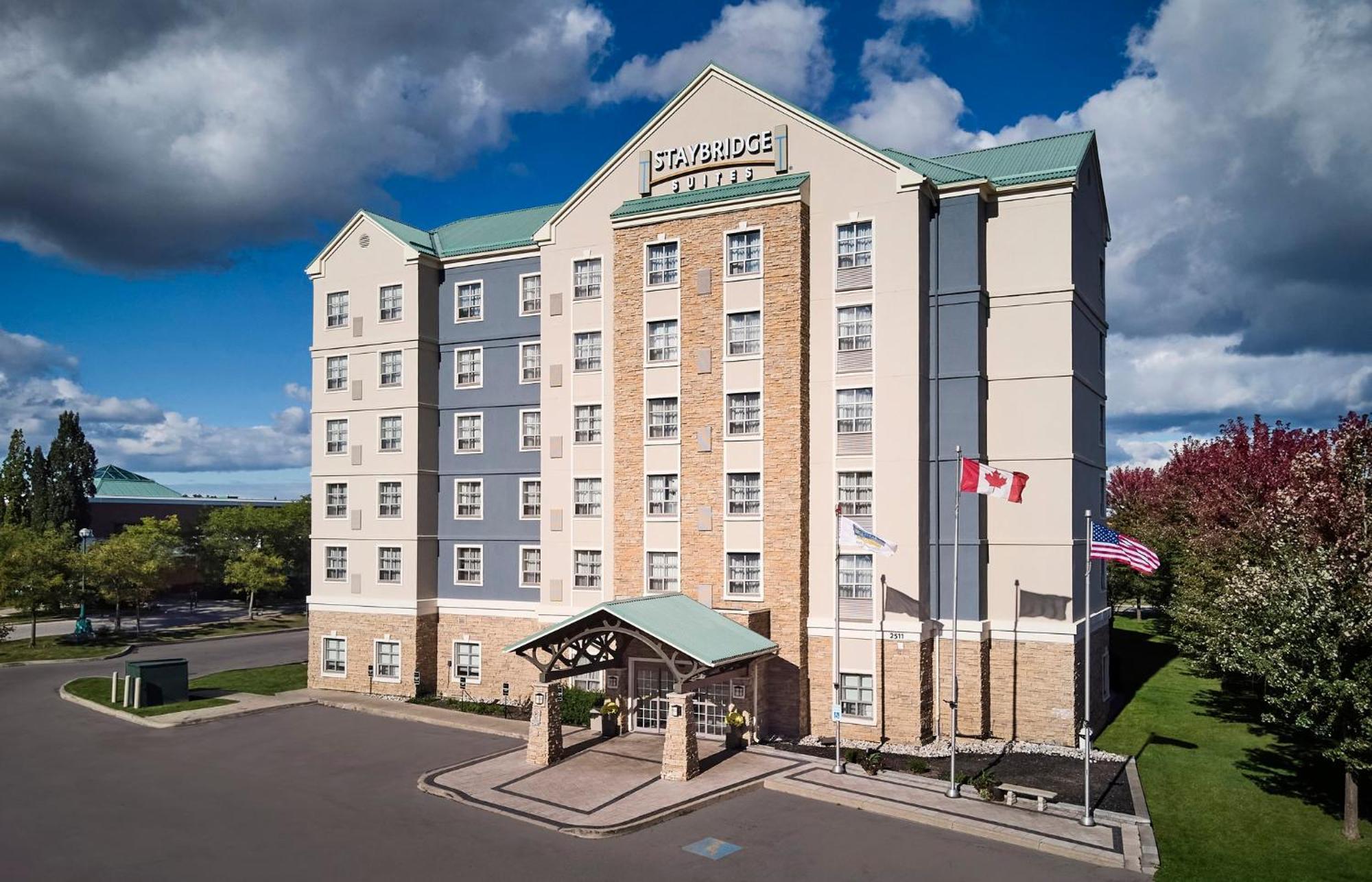 Staybridge Suites Oakville Burlington By Ihg Esterno foto